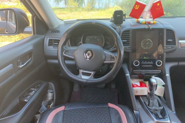 Used Renault Koleos 2017 2.0L Two-Wheel Drive Luxury Edition Steering Wheel