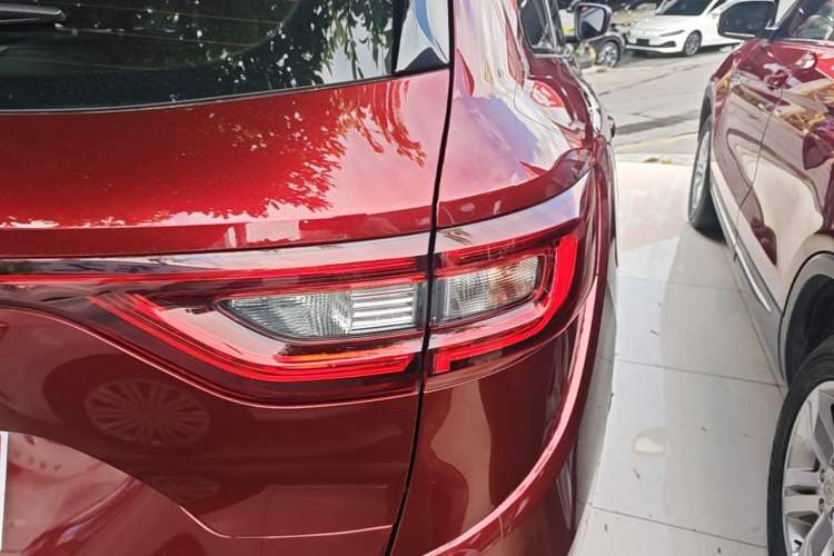 Used Renault Koleos 2017 2.0L Two-Wheel Drive Luxury Edition Right Rear Taillight