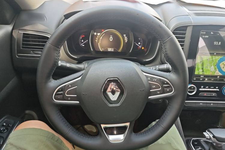 Used Renault Koleos 2017 2.0L Two-Wheel Drive Luxury Edition Steering Wheel