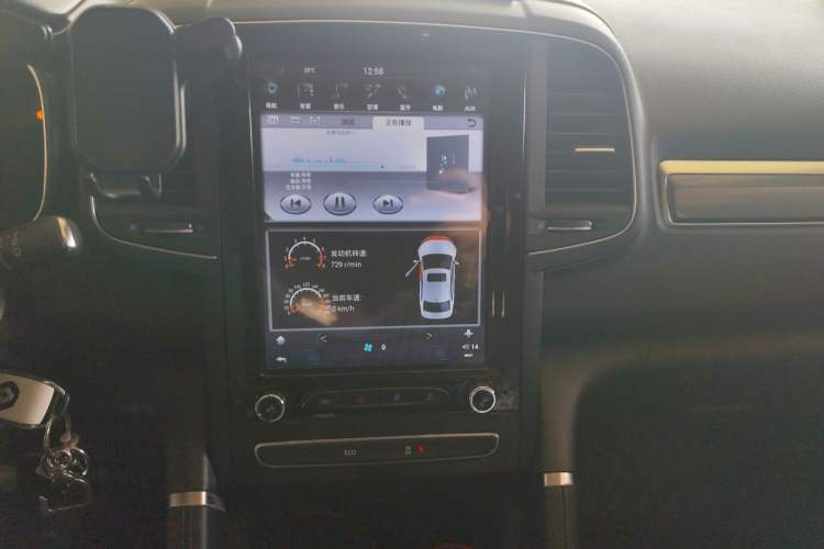 Used Renault Koleos 2017 2.0L Two-Wheel-Drive Leading Edition Audio And AC Panel