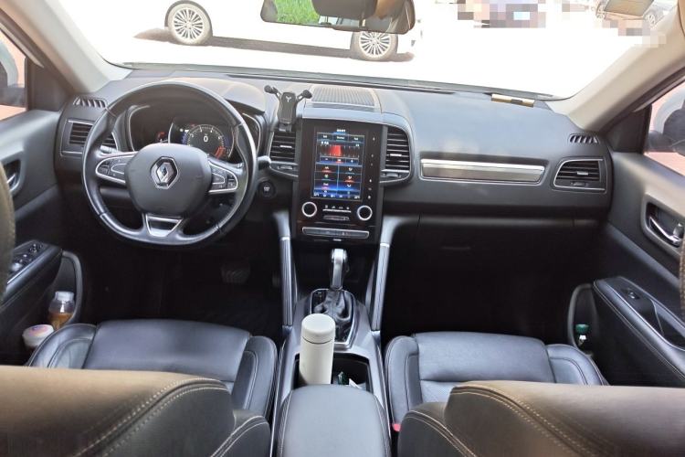 Used Renault Koleos 2017 2.0L Two-Wheel Drive Luxury Edition Center Console