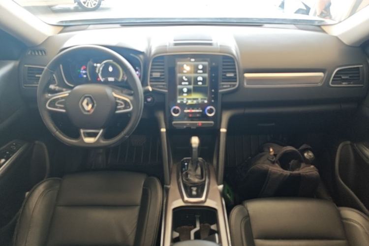 Used Renault Koleos 2017 2.0L Two-Wheel Drive Luxury Edition Center Console