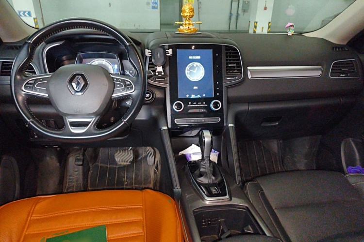 Used Renault Koleos 2017 2.5L Four-Wheel Drive Premium Edition Center Console
