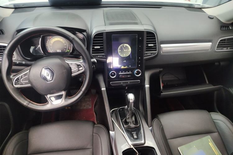 Used Renault Koleos 2017 2.5L Four-Wheel Drive Premium Edition Center Console