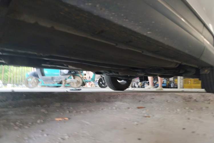 Used Renault Koleos 2017 2.0L Two-Wheel-Drive Leading Edition Chassis Front Left