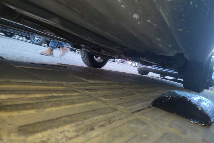 Used Renault Koleos 2017 2.5L Four-Wheel Drive Ultimate Edition Chassis Front Left