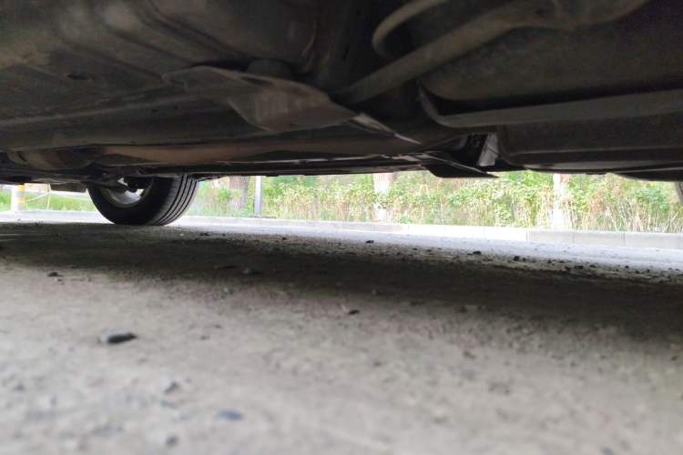 Used Renault Koleos 2017 2.5L Four-Wheel Drive Premium Edition Chassis Rear Left