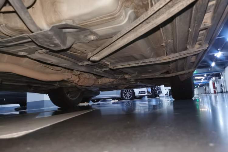 Used Renault Koleos 2017 2.5L Two-Wheel Drive Prestige Edition Chassis Rear Right