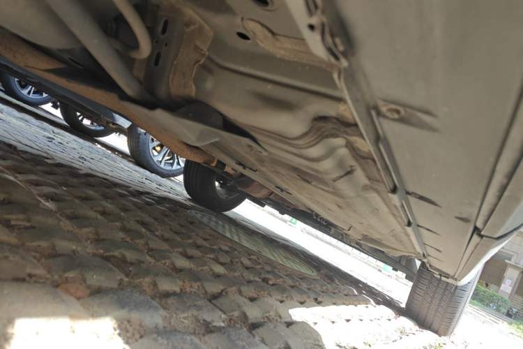 Used Renault Koleos 2017 2.0L Two-Wheel-Drive Leading Edition Chassis Rear Right