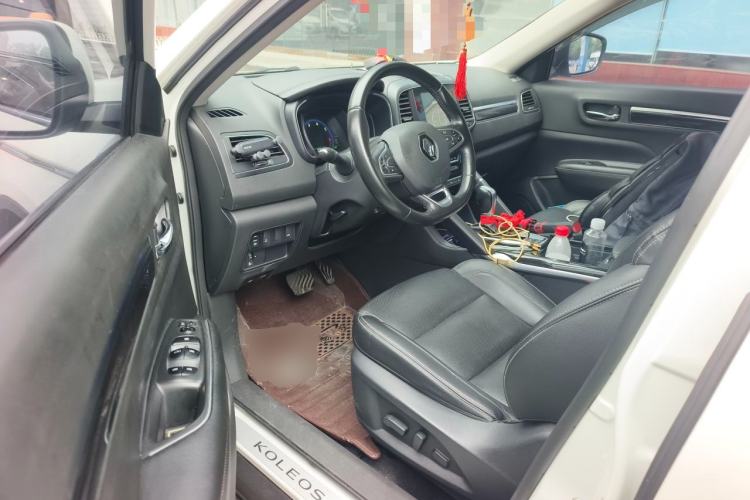 Used Renault Koleos 2017 2.5L Four-Wheel Drive Ultimate Edition Driver Seat