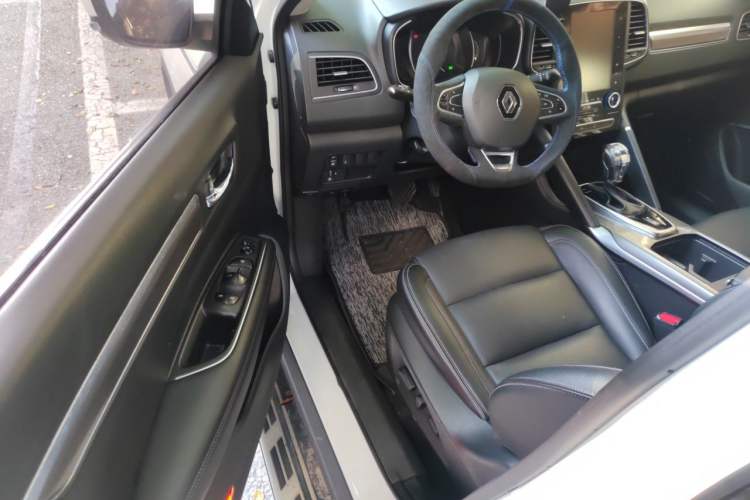 Used Renault Koleos 2017 2.5L Four-Wheel Drive Premium Edition Driver Seat