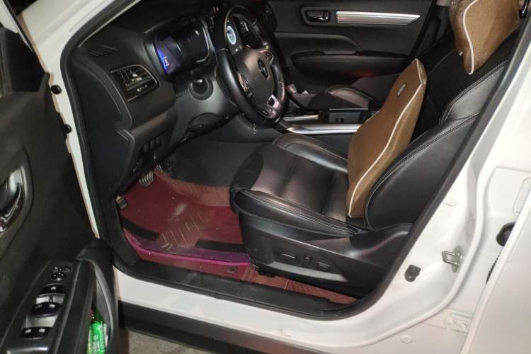 Used Renault Koleos 2017 2.0L Two-Wheel Drive Luxury Edition Driver Seat