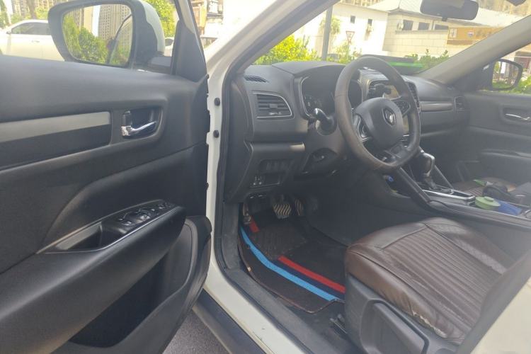 Used Renault Koleos 2017 2.0L Two-Wheel Drive Comfort Edition Driver Seat
