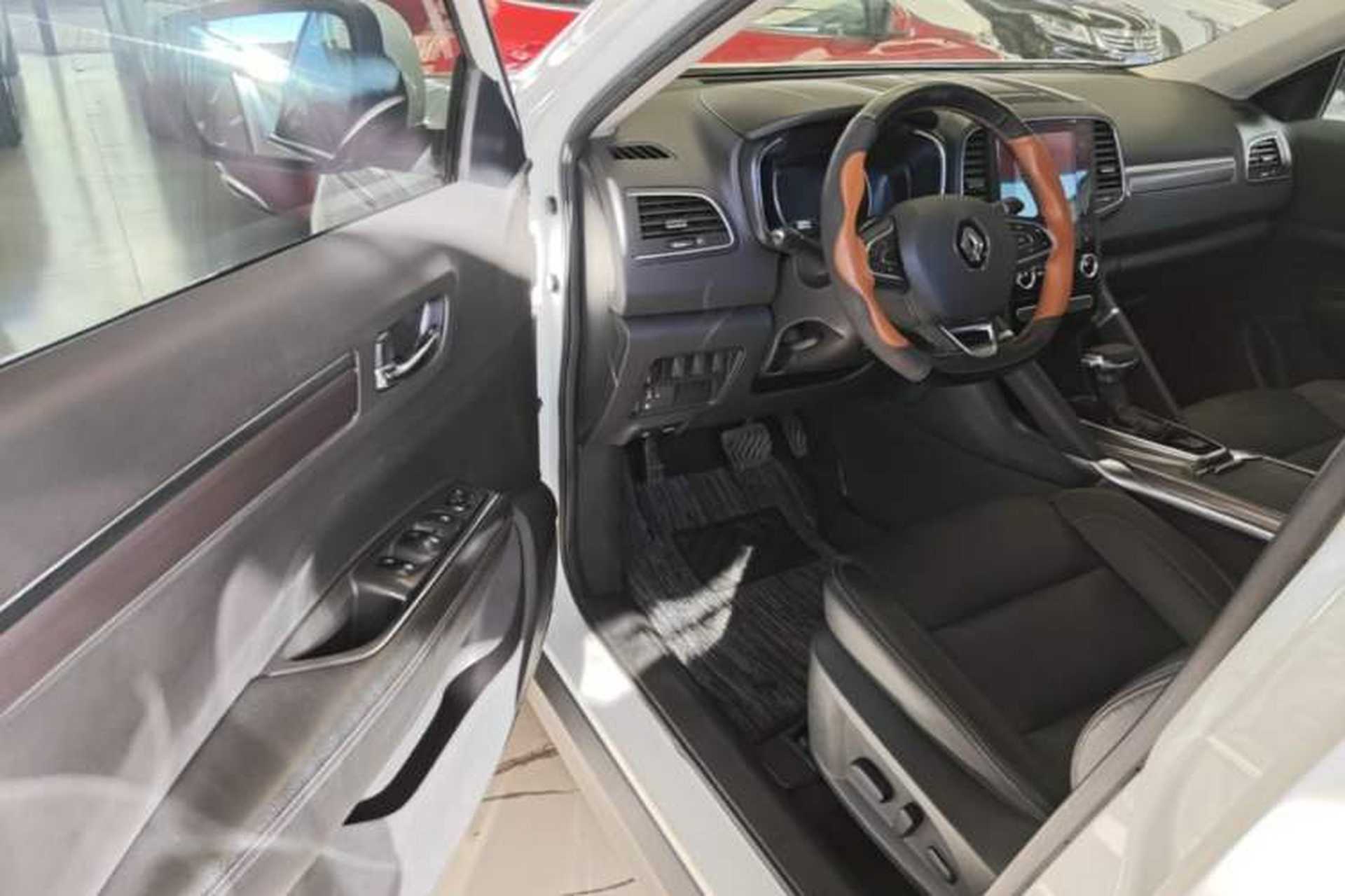 Used Renault Koleos 2017 2.0L Two-Wheel Drive Luxury Edition Driver Seat