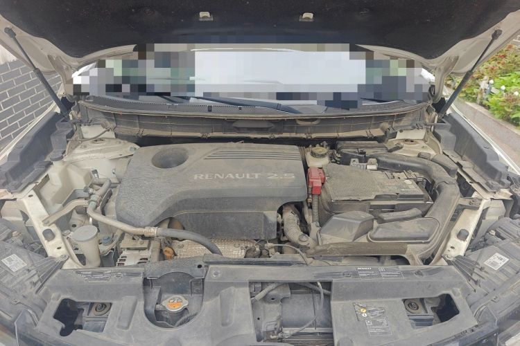 Used Renault Koleos 2017 2.5L Four-Wheel Drive Premium Edition Engine Bay
