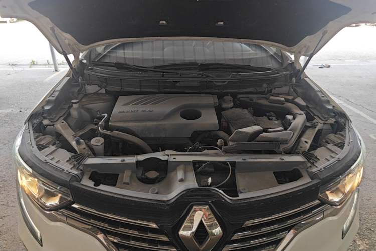 Used Renault Koleos 2017 2.0L Two-Wheel Drive Luxury Edition Engine Bay