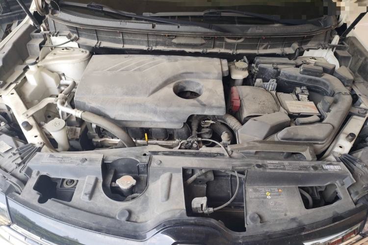 Used Renault Koleos 2017 2.0L Two-Wheel-Drive Leading Edition Engine Bay