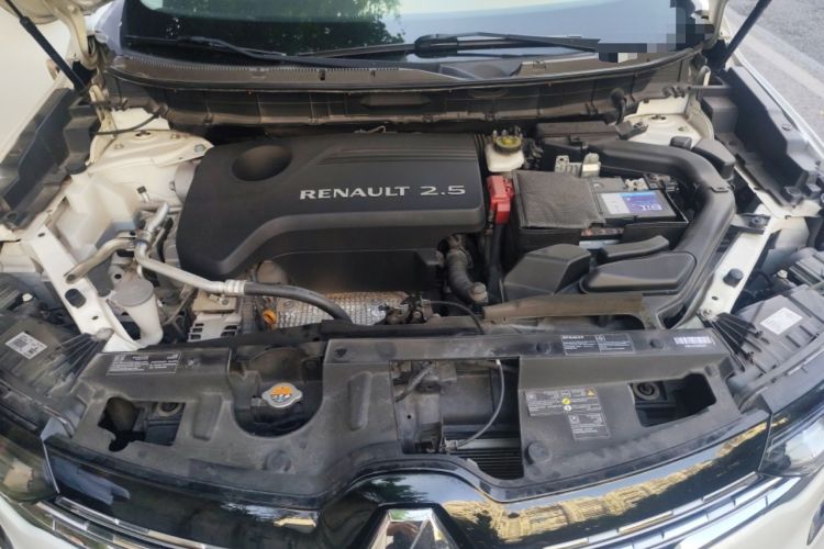 Used Renault Koleos 2017 2.5L Four-Wheel Drive Premium Edition Engine Bay
