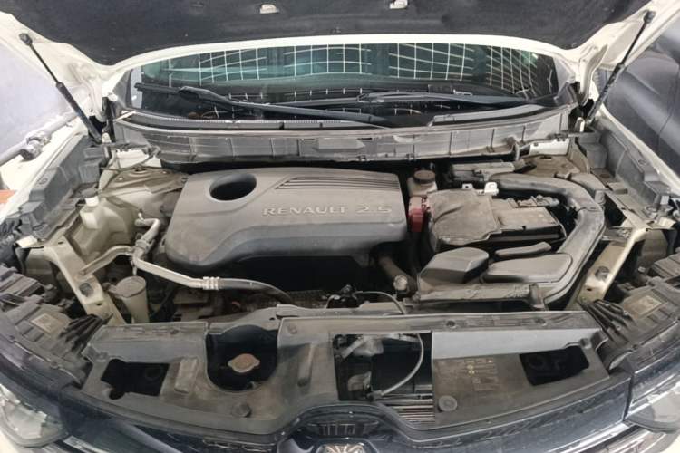 Used Renault Koleos 2017 2.5L 4x4 Flagship Edition Engine Bay