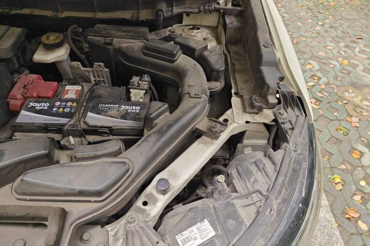 Used Renault Koleos 2017 2.0L Two-Wheel Drive Luxury Edition Engine Bay Left