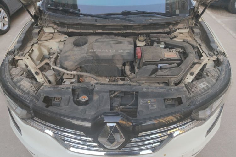 Used Renault Koleos 2017 2.5L Four-Wheel Drive Premium Edition Engine Bay