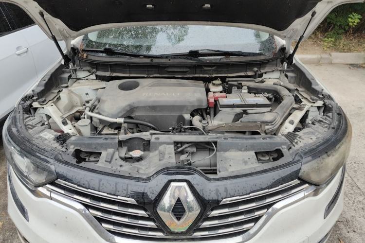 Used Renault Koleos 2017 2.5L Four-Wheel Drive Premium Edition Engine Bay