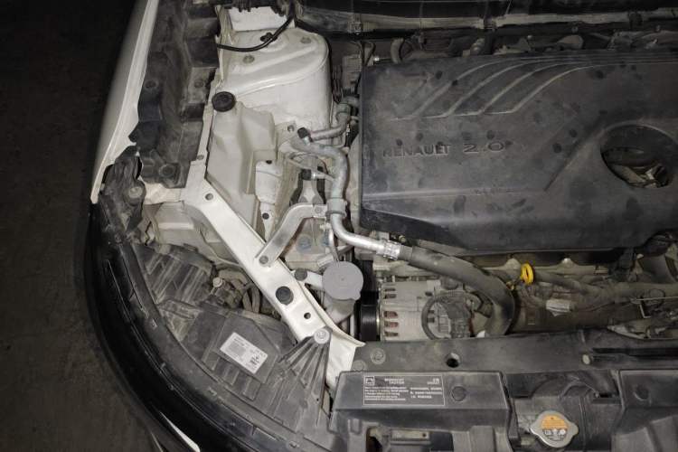 Used Renault Koleos 2017 2.0L Two-Wheel Drive Luxury Edition Engine Bay Right