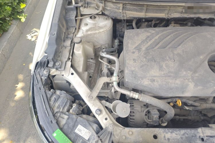 Used Renault Koleos 2017 2.0L Two-Wheel Drive Comfort Edition Engine Bay Right