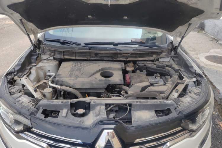 Used Renault Koleos 2017 2.0L Two-Wheel Drive Luxury Edition Engine Bay