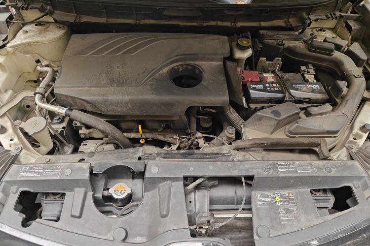 Used Renault Koleos 2017 2.0L Two-Wheel Drive Luxury Edition Engine Bay