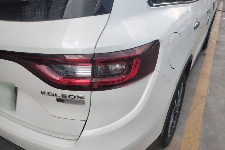 Used Renault Koleos 2017 2.5L Four-Wheel Drive Ultimate Edition Exterior 1