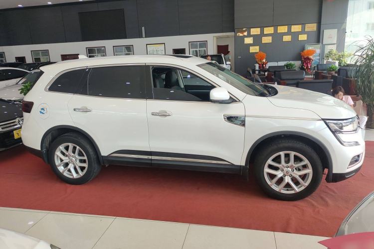 Used Renault Koleos 2017 2.5L Four-Wheel Drive Premium Edition Exterior 2