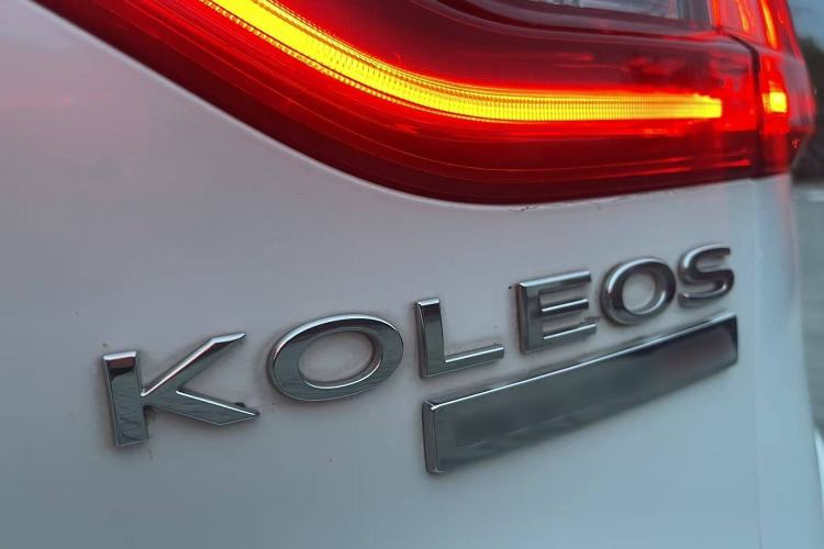 Used Renault Koleos 2017 2.5L Four-Wheel Drive Ultimate Edition Exterior 8