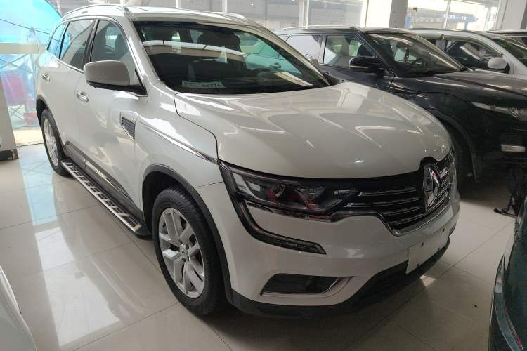 Used Renault Koleos 2017 2.5L Two-Wheel Drive Prestige Edition Front Right 45 Deg