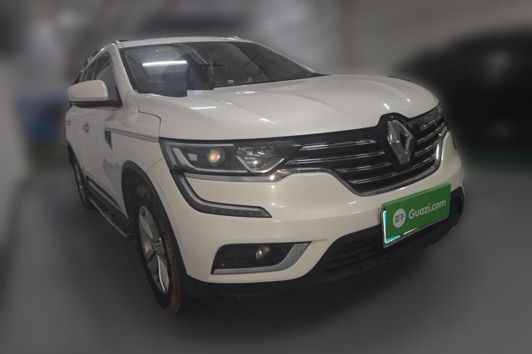 Used Renault Koleos 2017 2.0L Two-Wheel Drive Luxury Edition Front Right 45 Deg