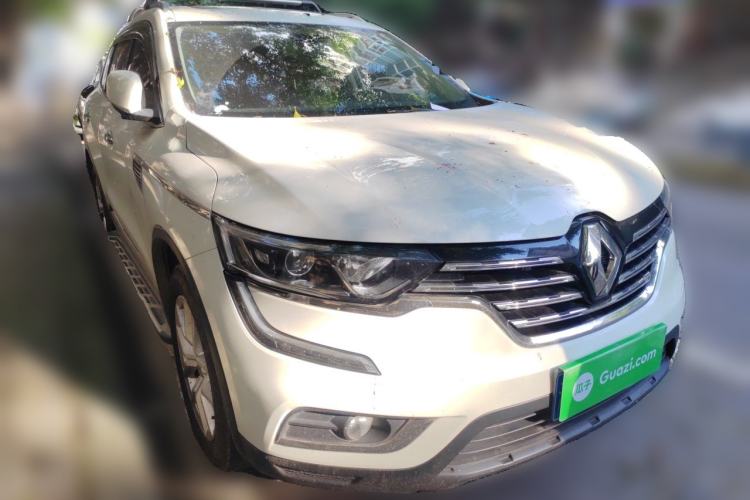 Used Renault Koleos 2017 2.5L Four-Wheel Drive Premium Edition Front Right 45 Deg