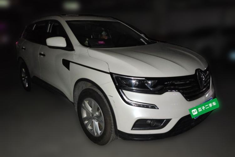 Used Renault Koleos 2017 2.0L Two-Wheel Drive Luxury Edition Front Right 45 Deg