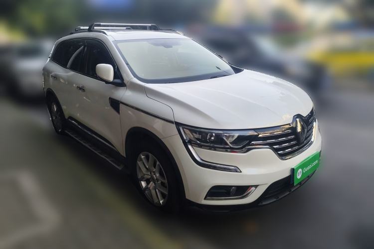 Used Renault Koleos 2017 2.5L Four-Wheel Drive Premium Edition Front Right 45 Deg