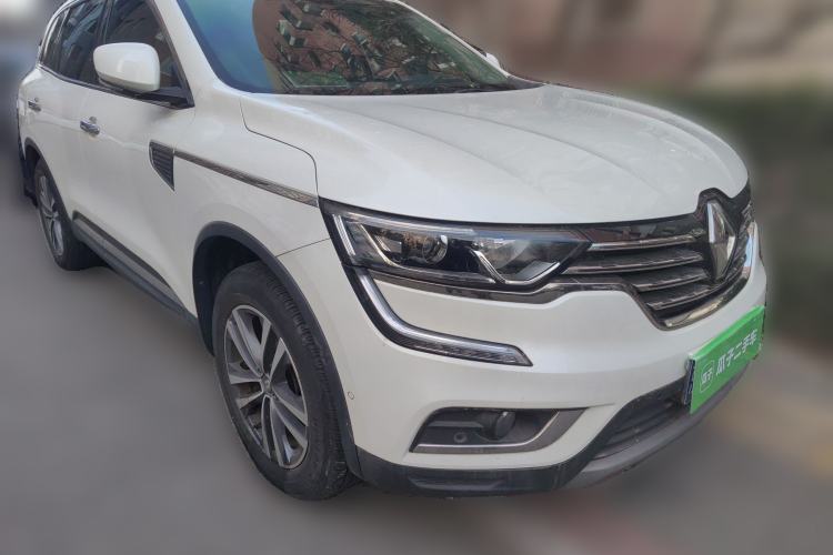 Used Renault Koleos 2017 2.5L Four-Wheel Drive Ultimate Edition Front Right 45 Deg