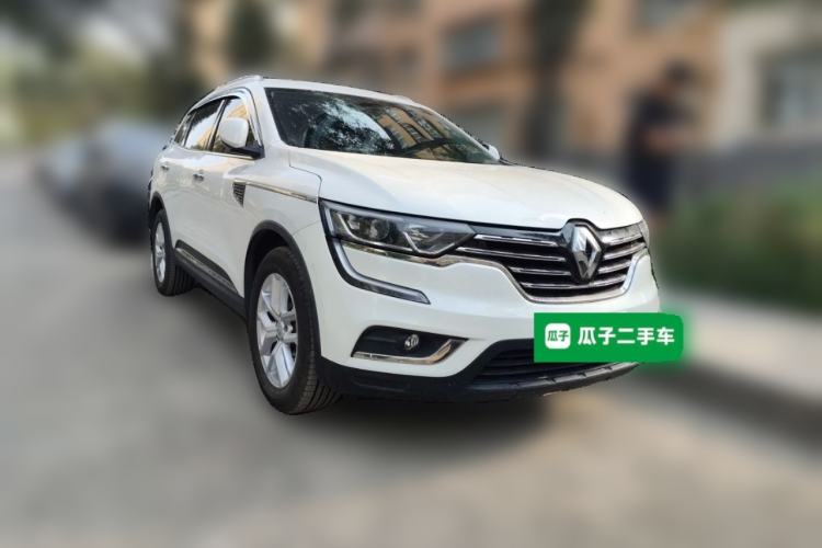 Used Renault Koleos 2017 2.5L Four-Wheel Drive Premium Edition Front Right 45 Deg