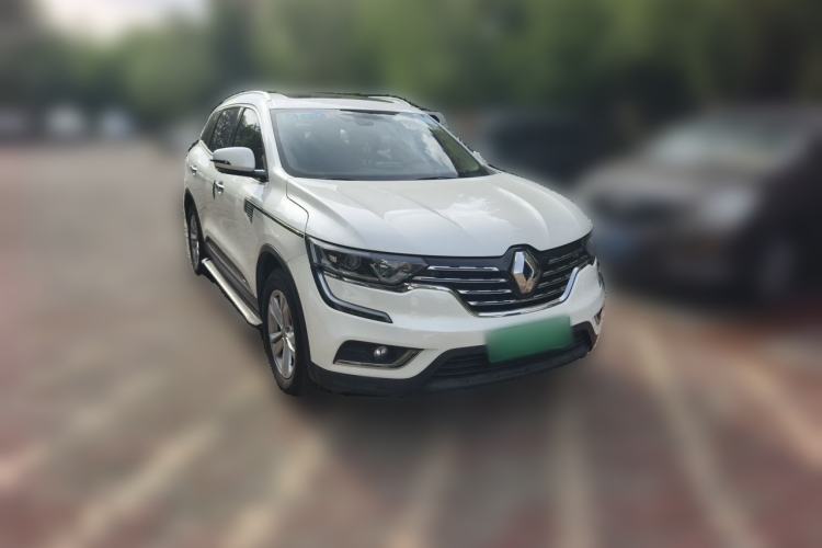 Used Renault Koleos 2017 2.0L Two-Wheel Drive Luxury Edition Front Right 45 Deg