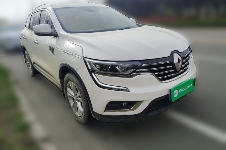 Used Renault Koleos 2017 2.0L Two-Wheel Drive Luxury Edition Front Right 45 Deg