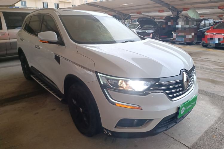 Used Renault Koleos 2017 2.0L Two-Wheel Drive Luxury Edition Front Right 45 Deg