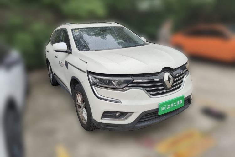 Used Renault Koleos 2017 2.5L Four-Wheel Drive Premium Edition Front Right 45 Deg
