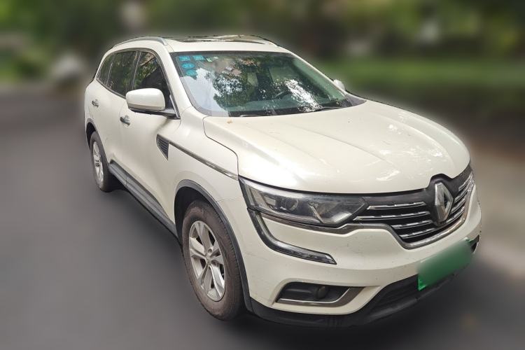 Used Renault Koleos 2017 2.0L Two-Wheel Drive Luxury Edition Front Right 45 Deg