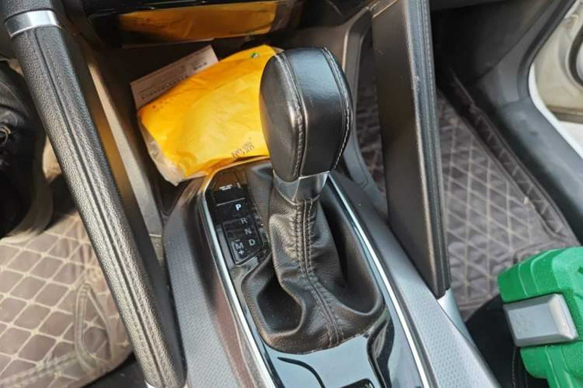 Used Renault Koleos 2017 2.5L Two-Wheel Drive Prestige Edition Gear Lever