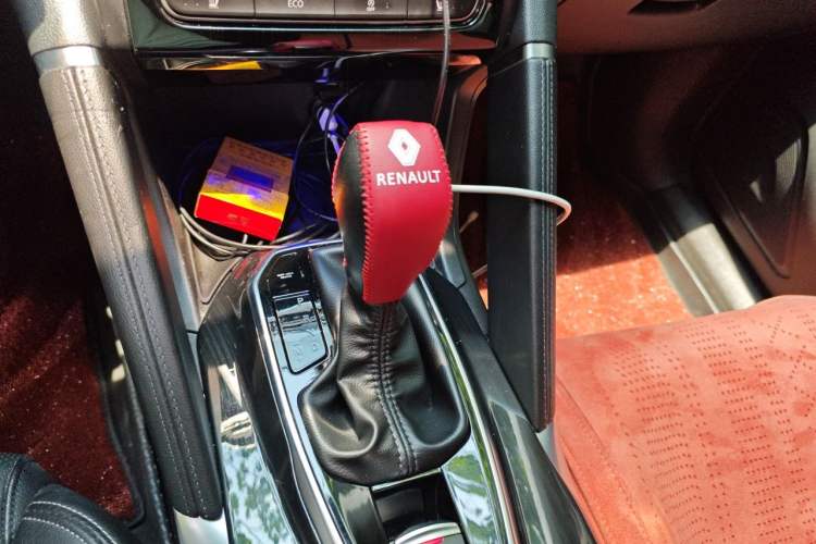 Used Renault Koleos 2017 2.5L Four-Wheel Drive Ultimate Edition Gear Lever