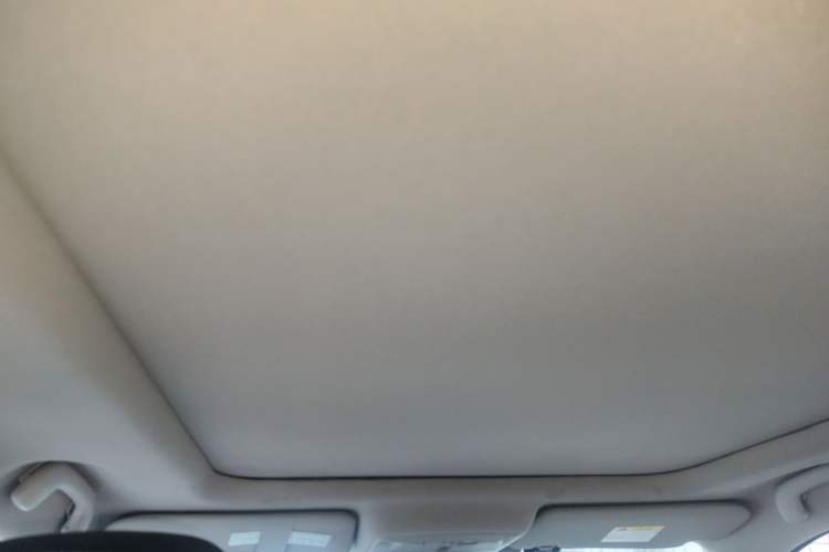 Used Renault Koleos 2017 2.5L Four-Wheel Drive Premium Edition Headliner
