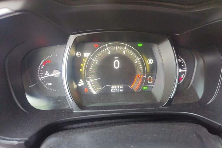 Used Renault Koleos 2017 2.5L Four-Wheel Drive Premium Edition Instrument Cluster