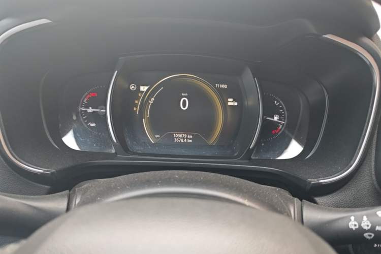 Used Renault Koleos 2017 2.0L Two-Wheel Drive Luxury Edition Instrument Cluster